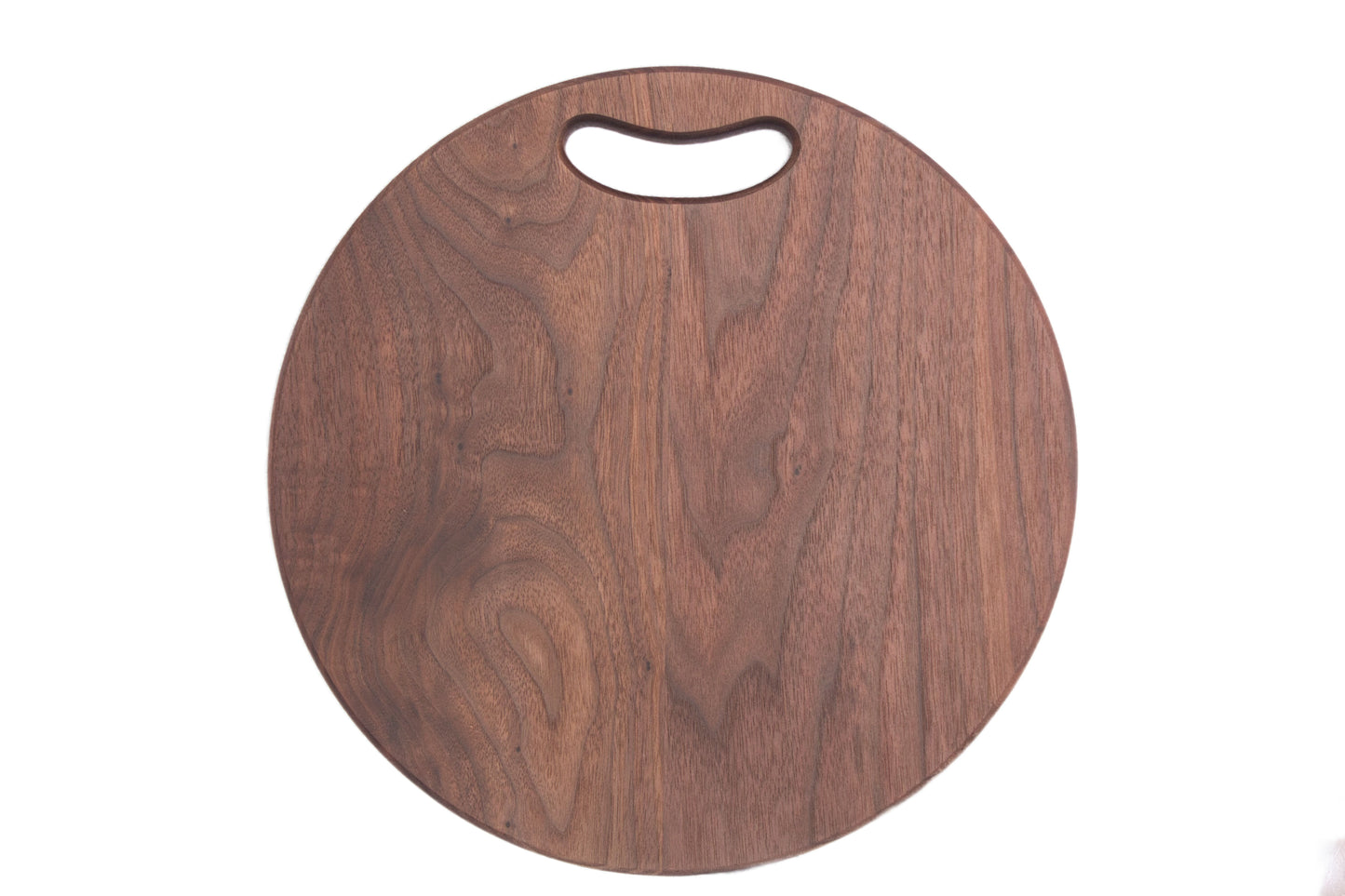 Round cutting board